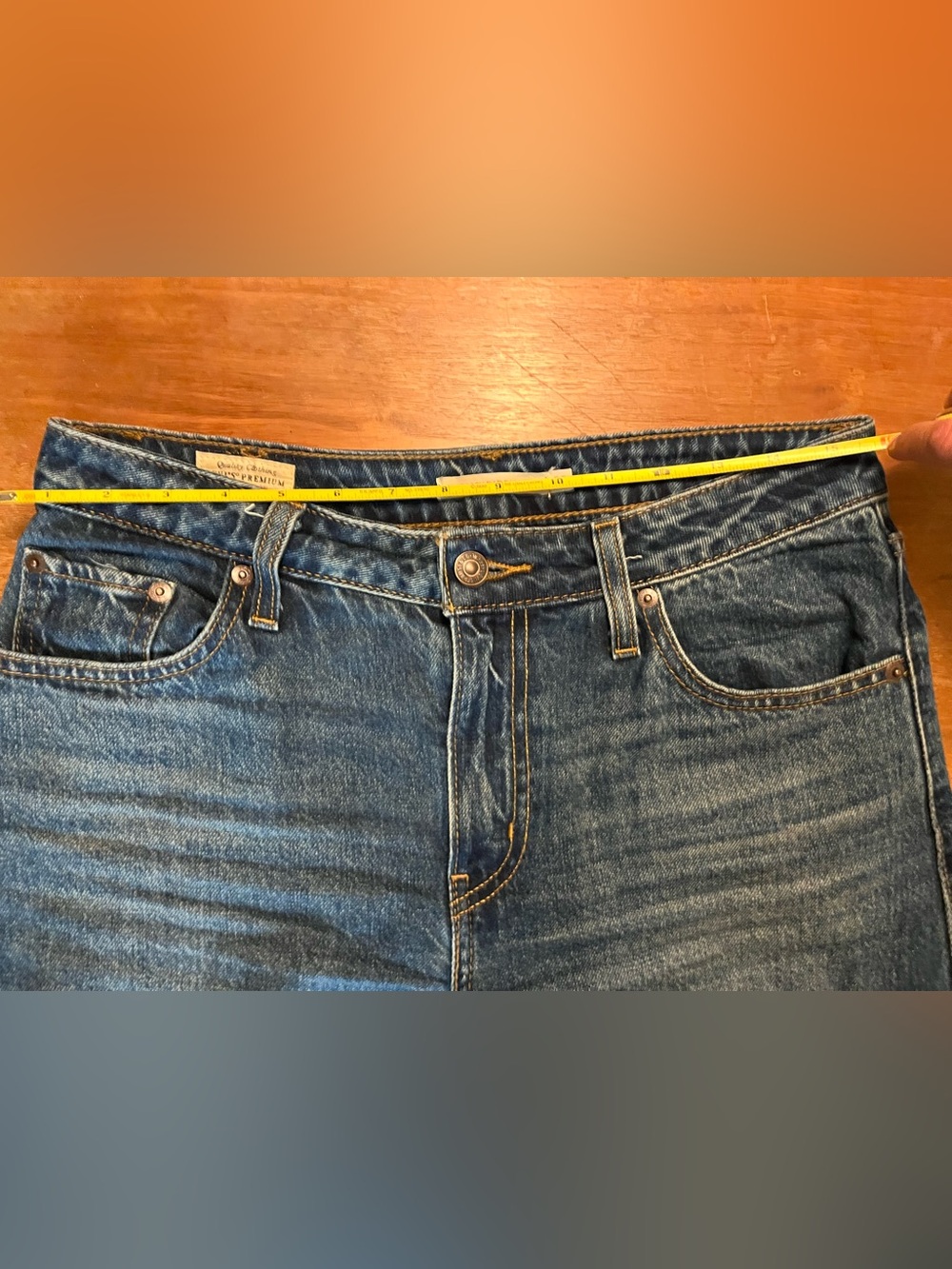 Levi’s Baggy Dad Barrel Wide-Leg Women's Jeans - Picture 5 of 5